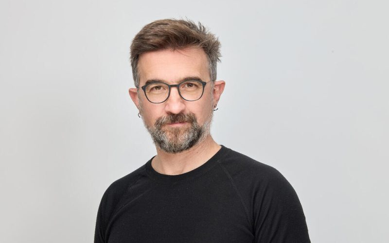 HJzILID811g_0_0_2000_1334_0_x-large