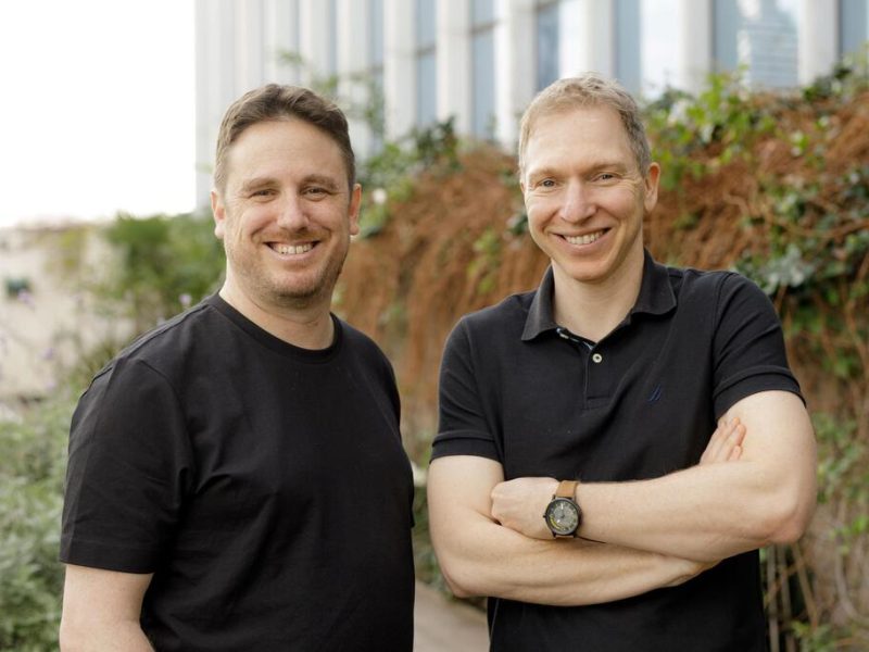 ryC47o961x_0_0_3000_2000_0_x-large